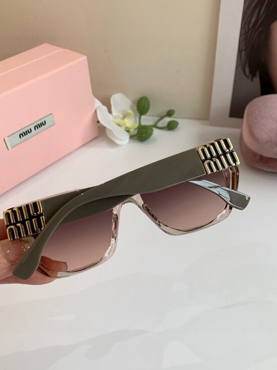 ✅NWT Authentic  MIU MIU Sunglasses main image 5